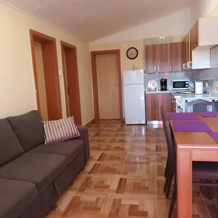 Apartman Zlata *
